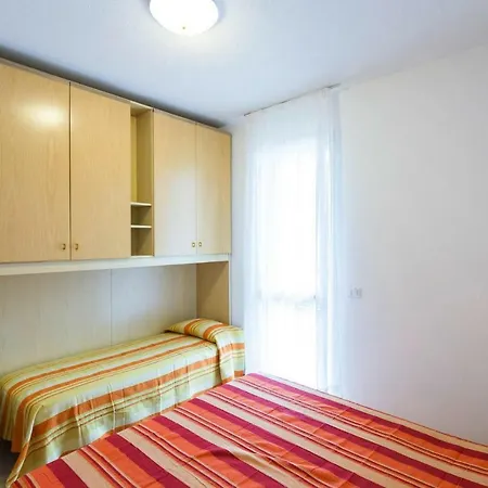 Holiday Villaggio Luna 2 Ivn01385 Dyd *